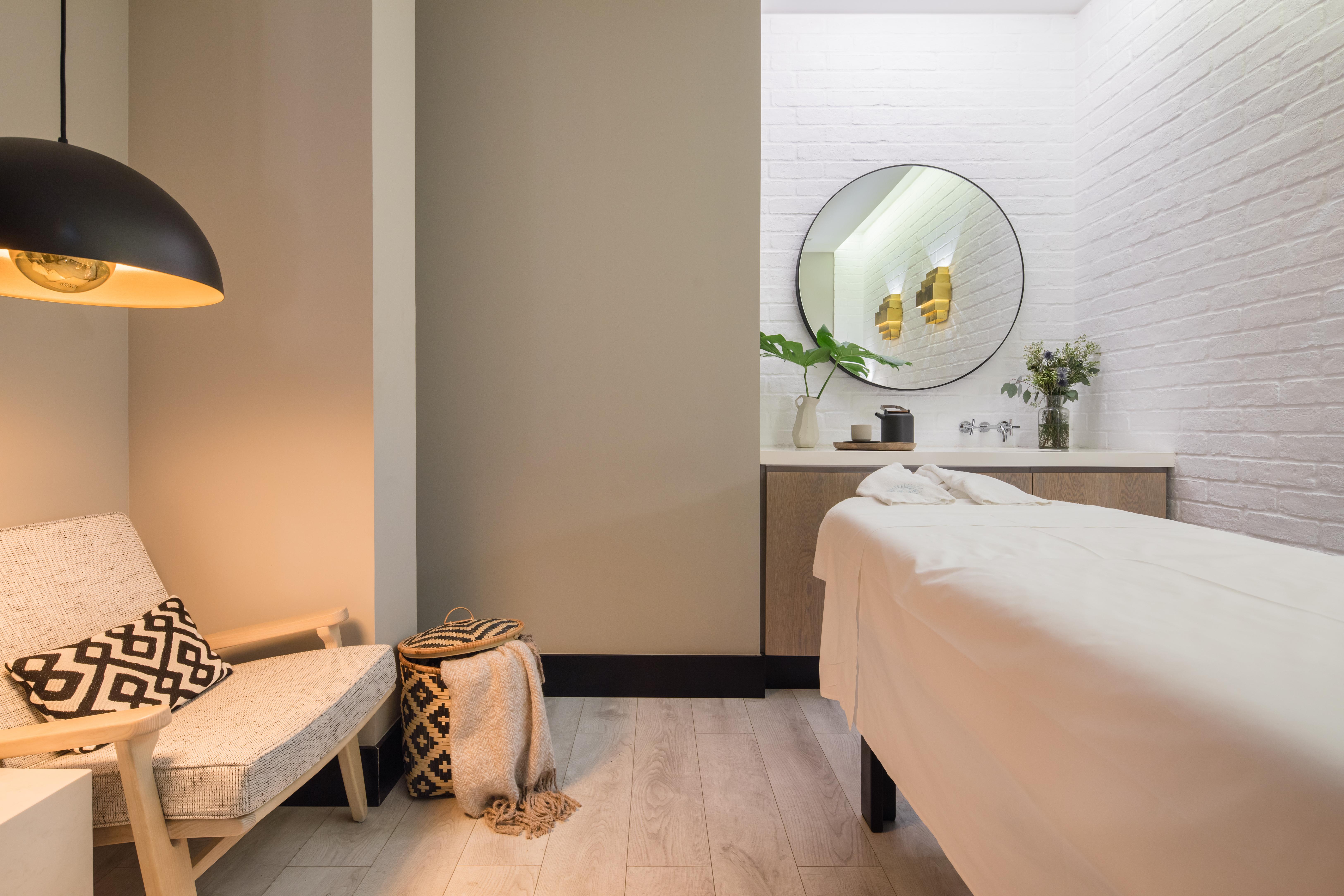 The Lumiares Hotel & Spa - Small Luxury Hotels Of The World Lisboa Eksteriør bilde The Spa at The Standard East Village