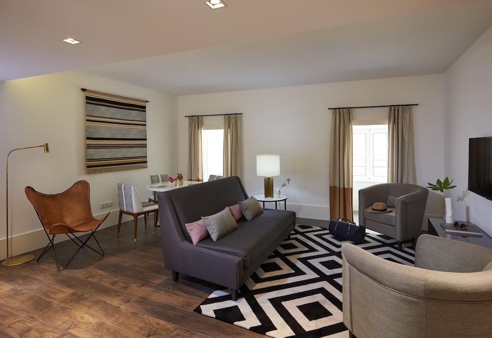 The Lumiares Hotel & Spa - Small Luxury Hotels Of The World Lisboa Eksteriør bilde A staged living room